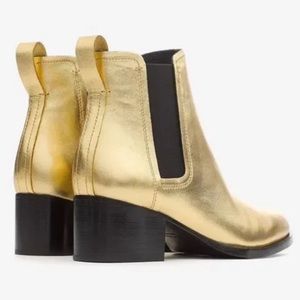 Rag & Bone Classic Walker Bootie in Gold!!